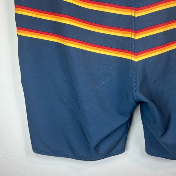 Fair Harbor Men's Anchor Swim Shorts Blue Rainbow 3 Stripes Lined Pockets Medium - Picture 9 of 15